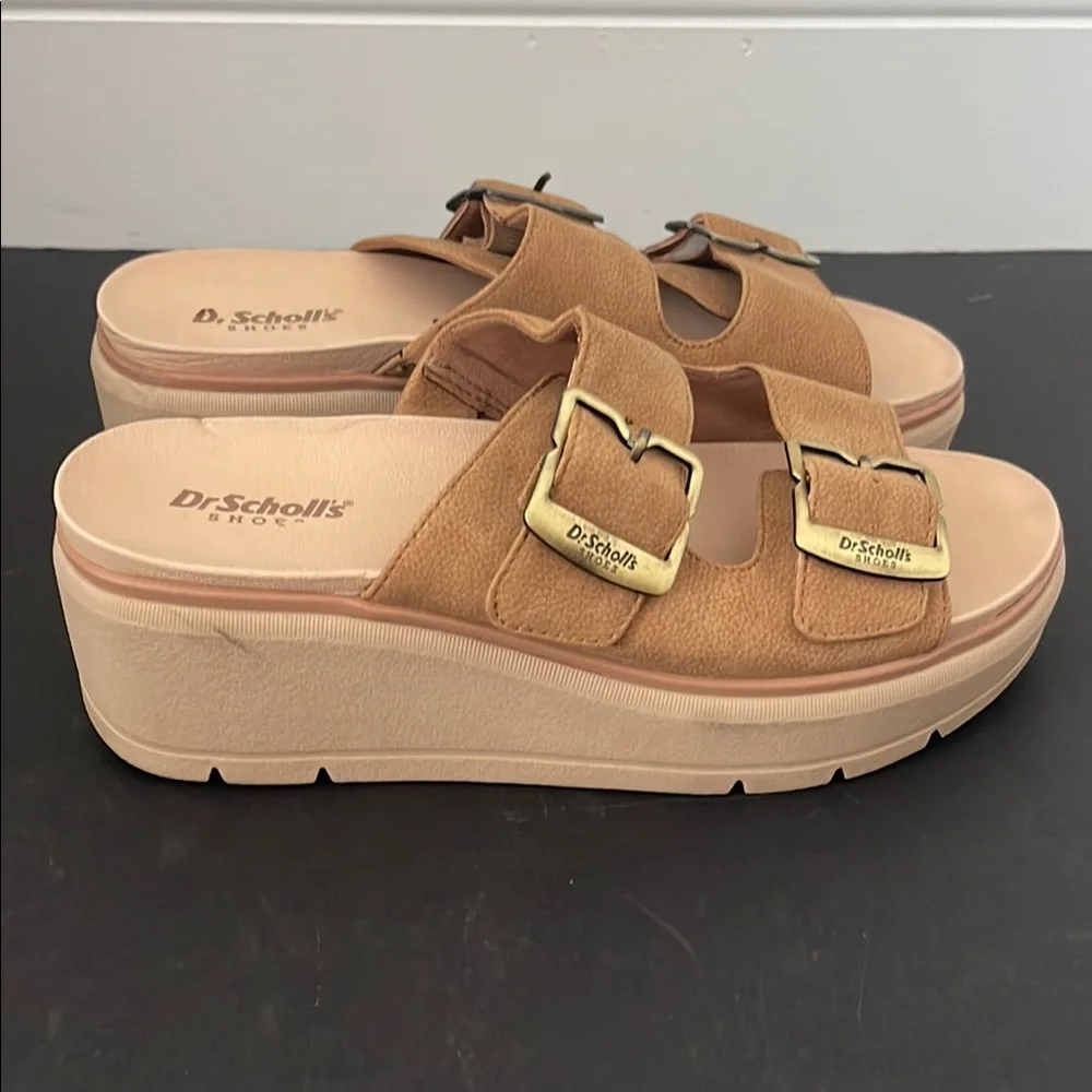Dr. Scholl’s Tan Brown Casual Platform Slide Sandals w Buckle Straps, Size 6.5M